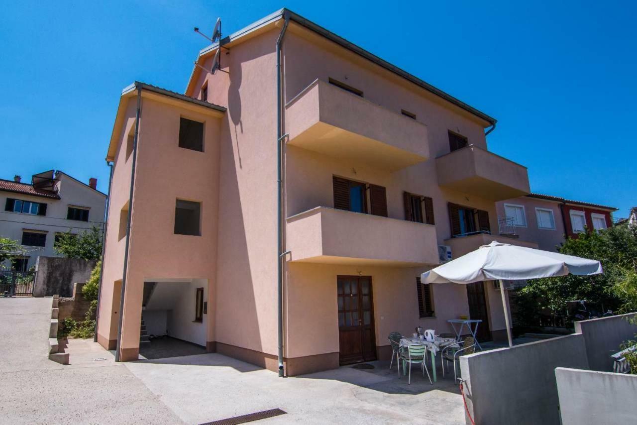 Apartments Villa Forida Mali Losinj Bagian luar foto